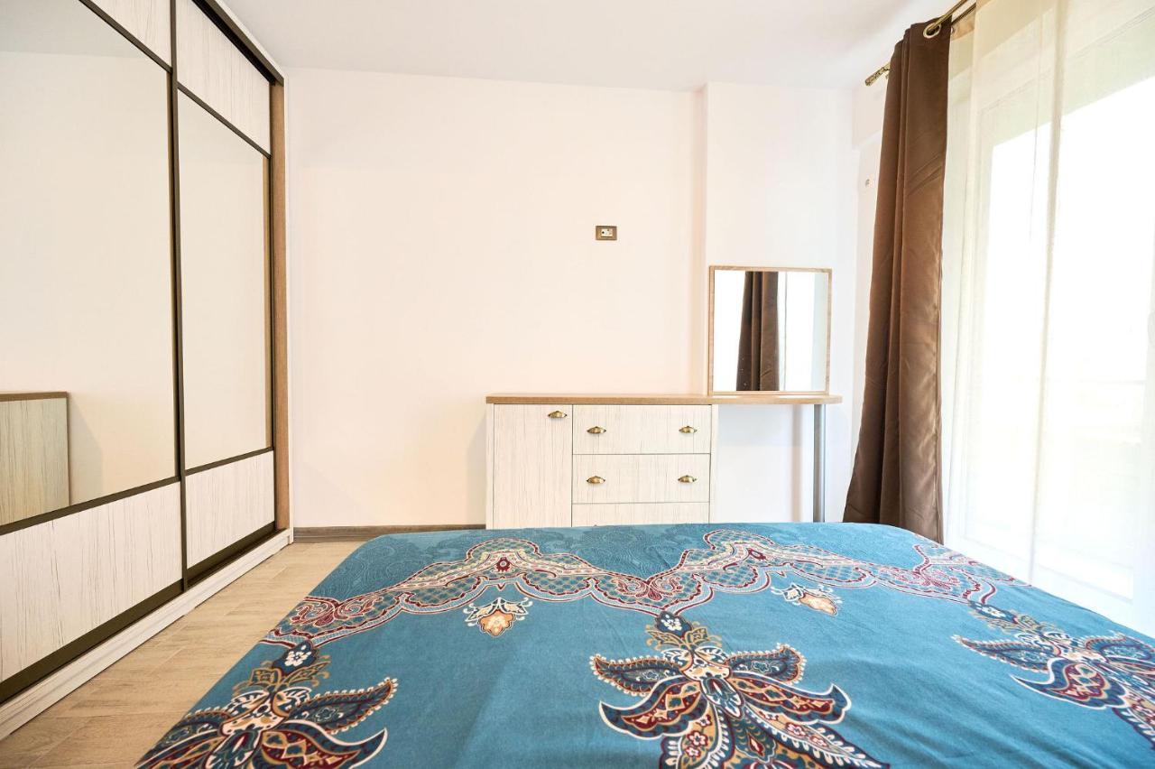Fancy Apartment In Spa N Pool Beach Resort Mamaia Buitenkant foto