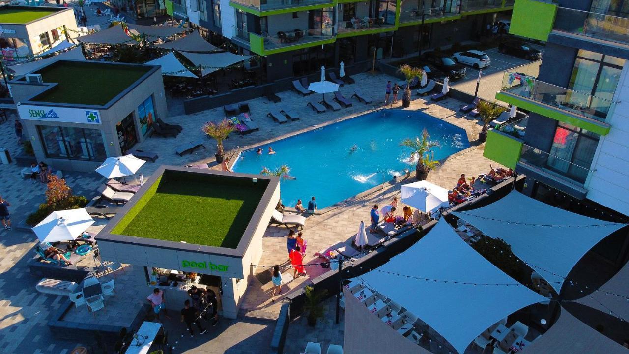 Fancy Apartment In Spa N Pool Beach Resort Mamaia Buitenkant foto