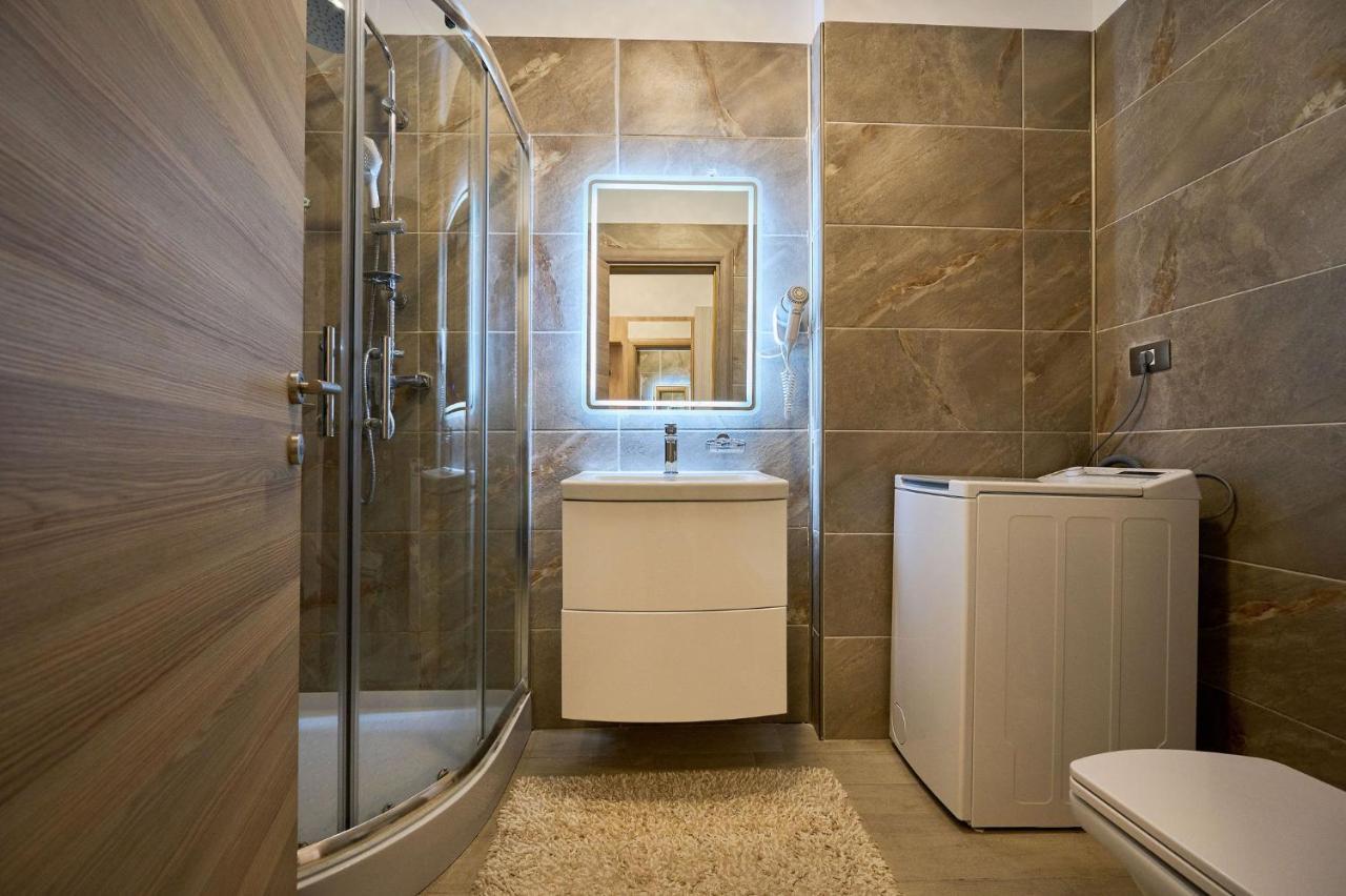 Fancy Apartment In Spa N Pool Beach Resort Mamaia Buitenkant foto